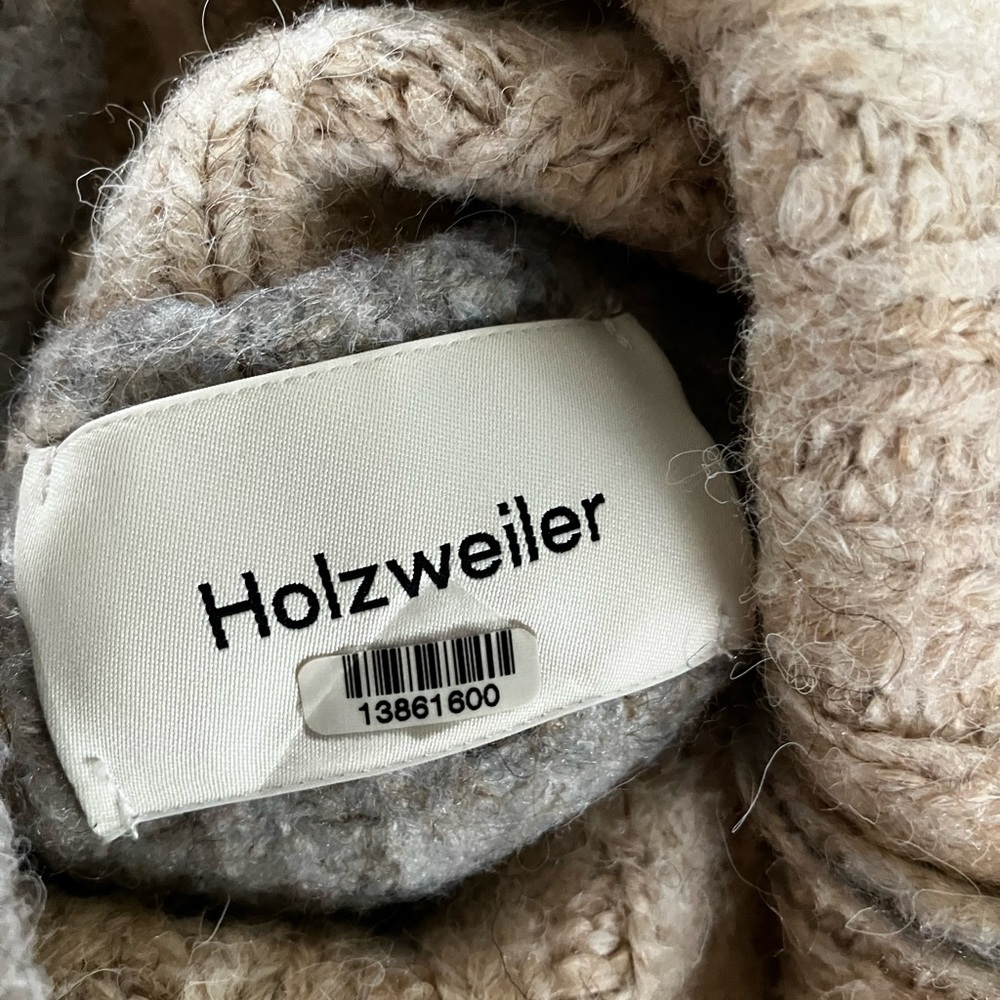 Blue and yellow Holzweiler turtle neck knit sweater with large label patch - Picture 10 of 11